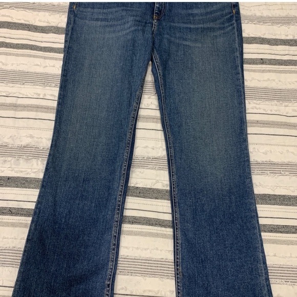 COPY - Rag & Bone Women’s Jeans - Cut #16939 - Color Croyden - Size 29” - Picture 5 of 8